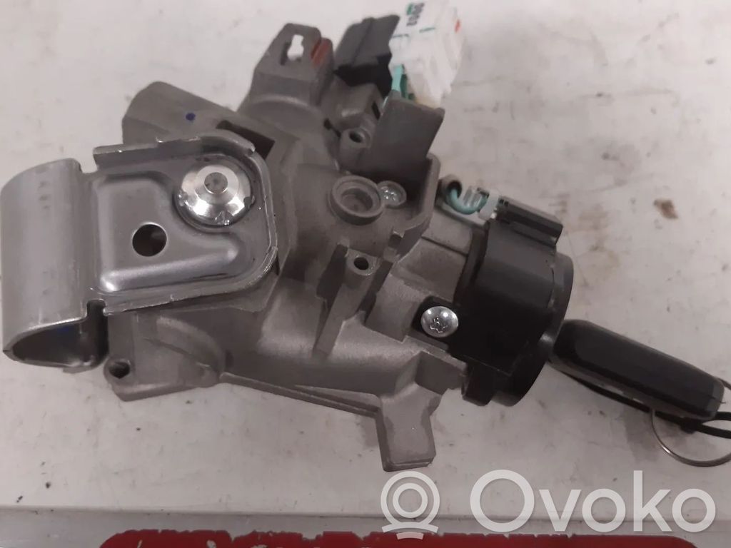 Virtalukon kytkin   8773A018