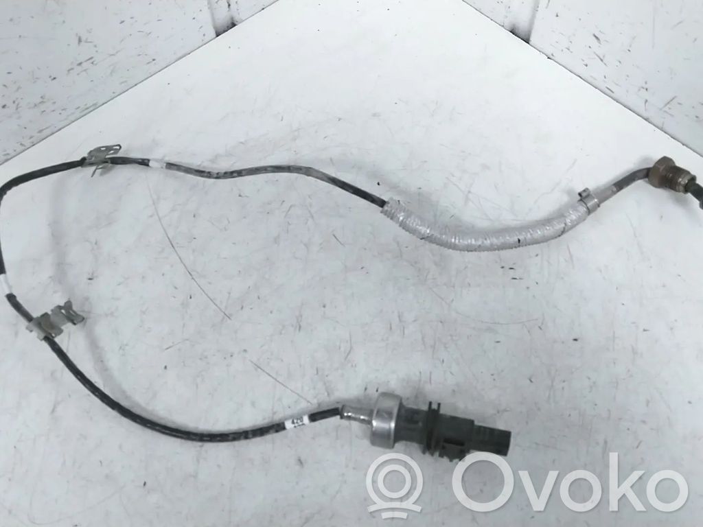 Volkswagen PASSAT B8 Sensor 