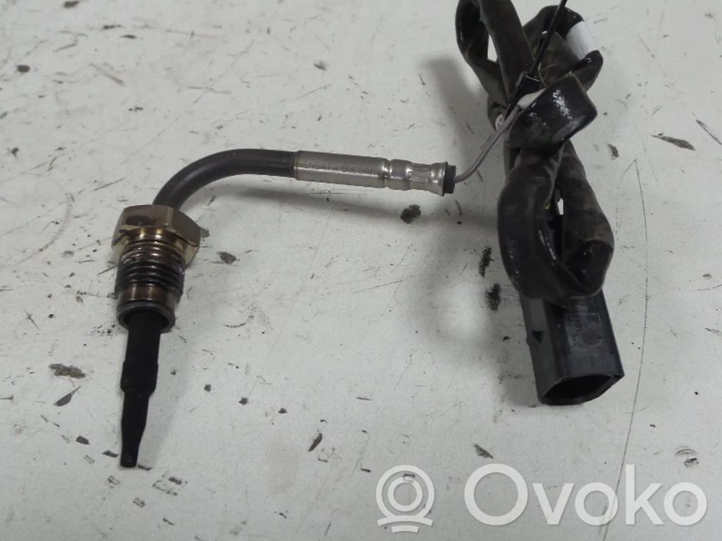Volkswagen PASSAT B8 Sensor 