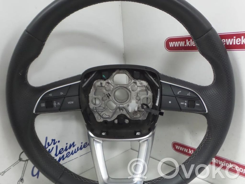 Audi Q3 F3 Kierownica 