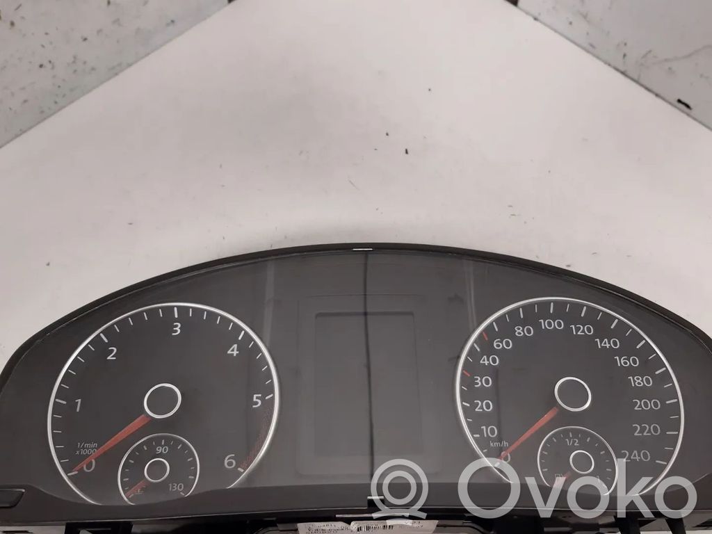 Volkswagen Golf VI Tachimetro (quadro strumenti) 