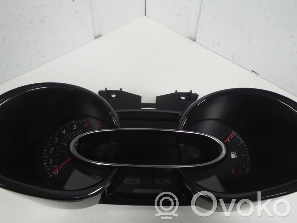 Renault Clio IV Speedometer (instrument cluster) 