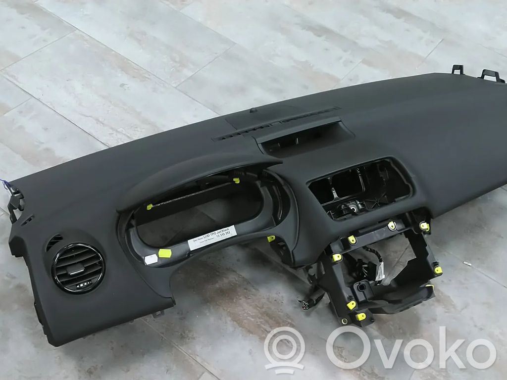 Opel Meriva B Panel de instrumentos 