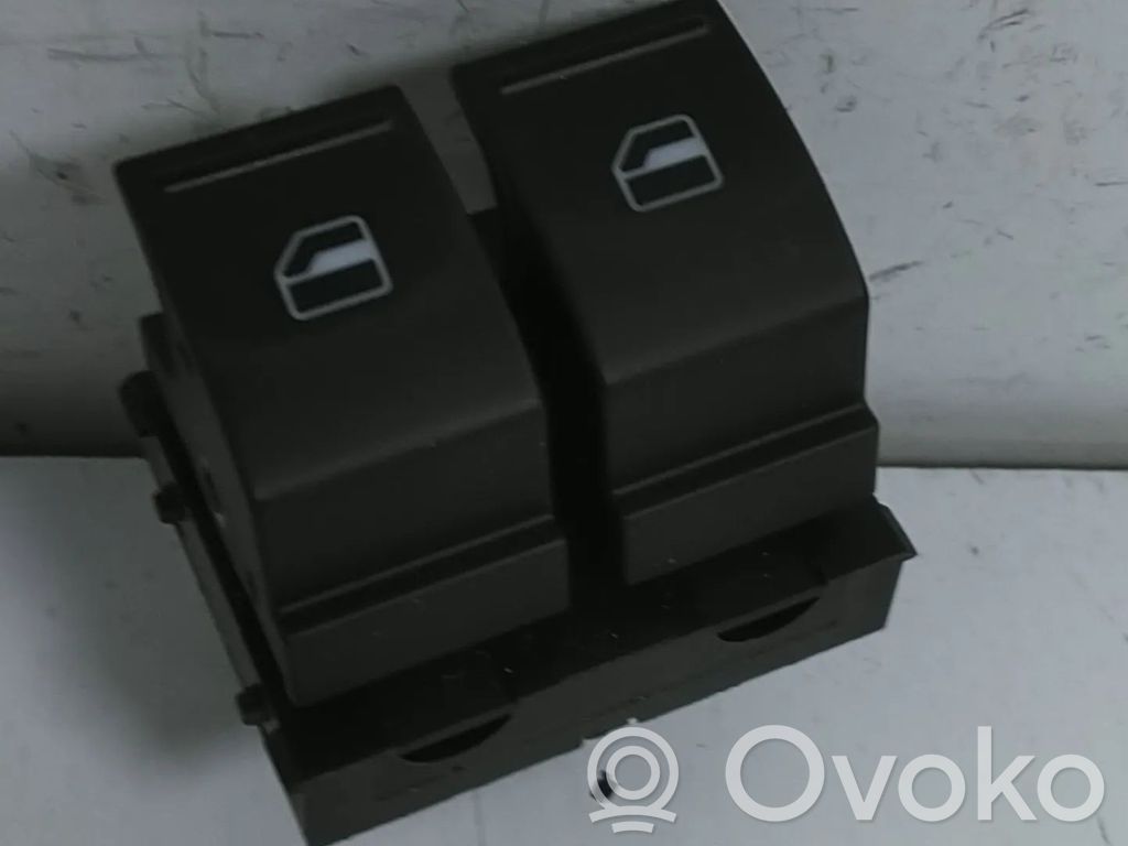 Volkswagen Polo V 6R Inne części wnętrza samochodu 