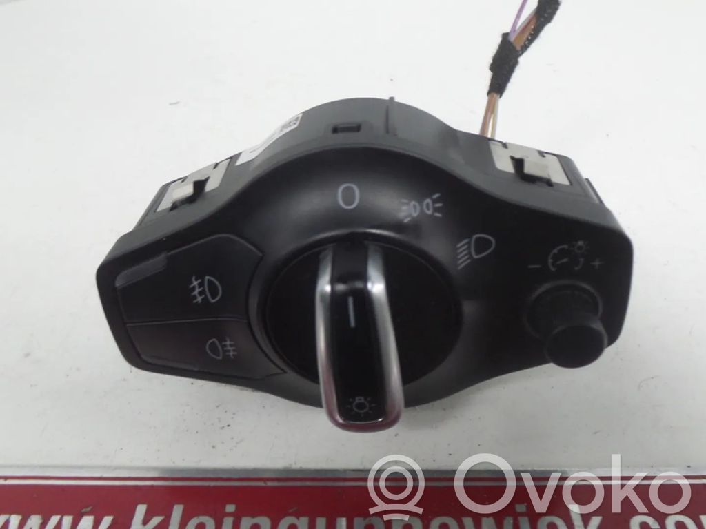 Audi A4 S4 B8 8K Otros repuestos del interior 