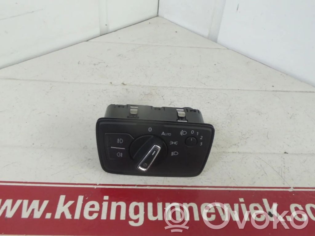 Volkswagen PASSAT B8 Altra parte interiore