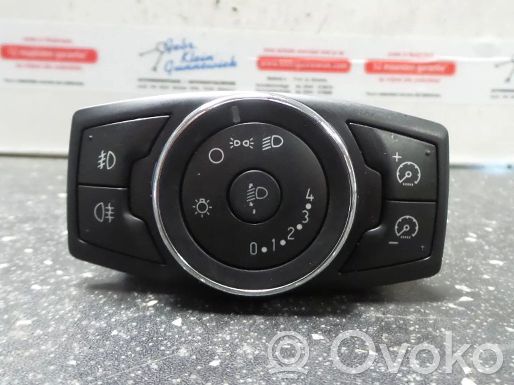 Ford Focus Otros repuestos del interior 