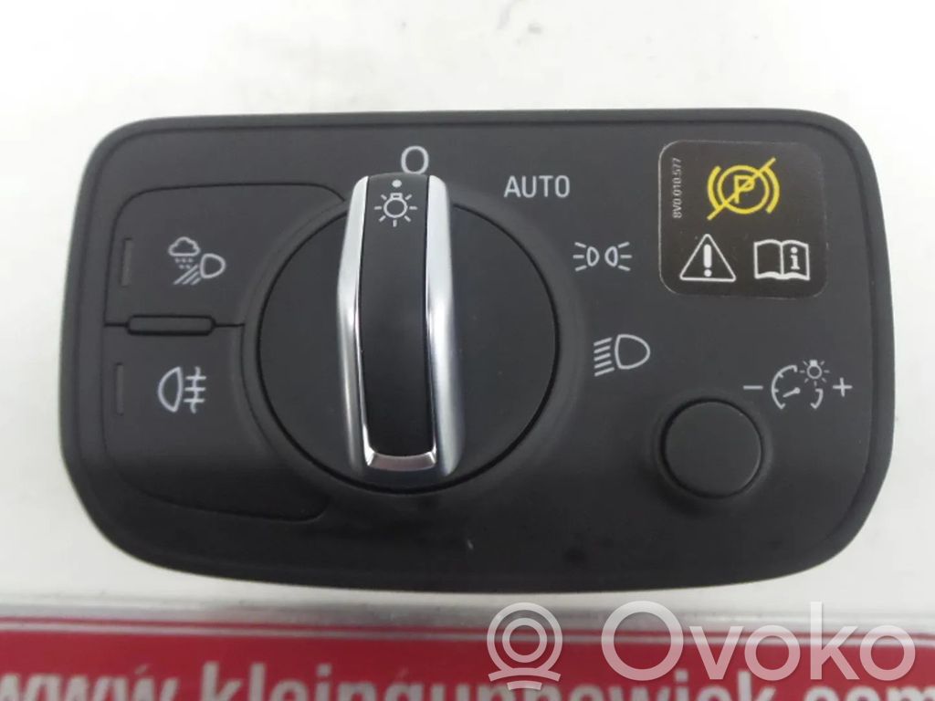 Audi A3 S3 8V Otros repuestos del interior 