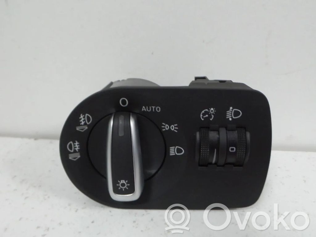 Audi Q3 8U Otros repuestos del interior 