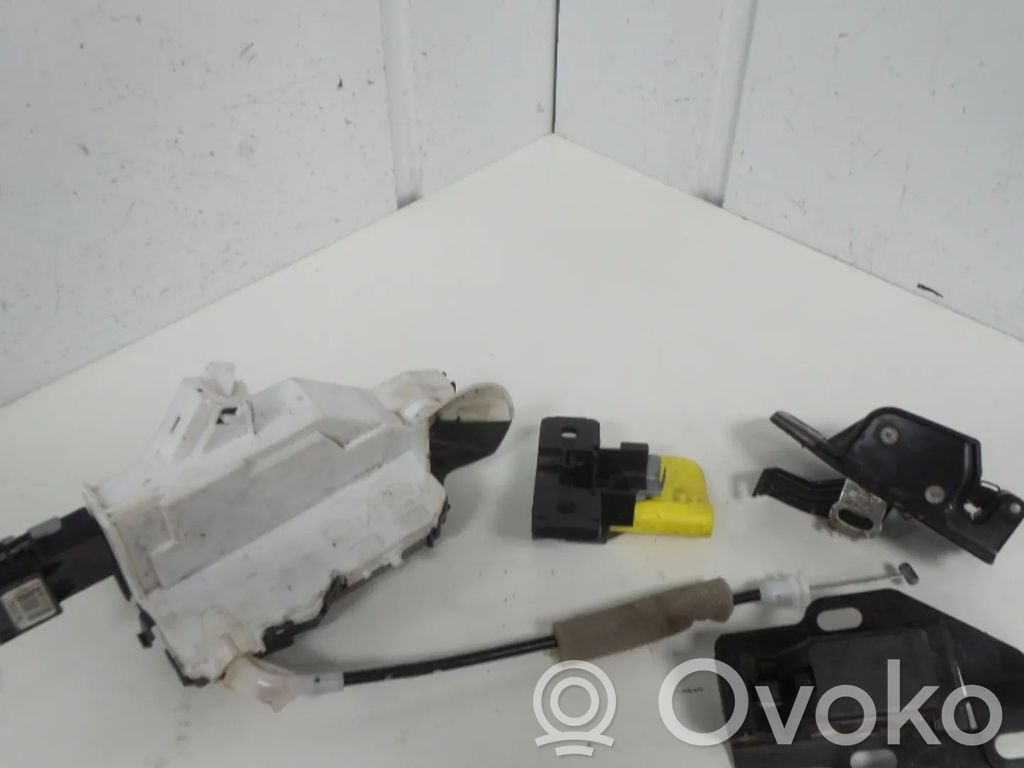 Citroen Berlingo Tailgate/trunk/boot lock/catch/latch 