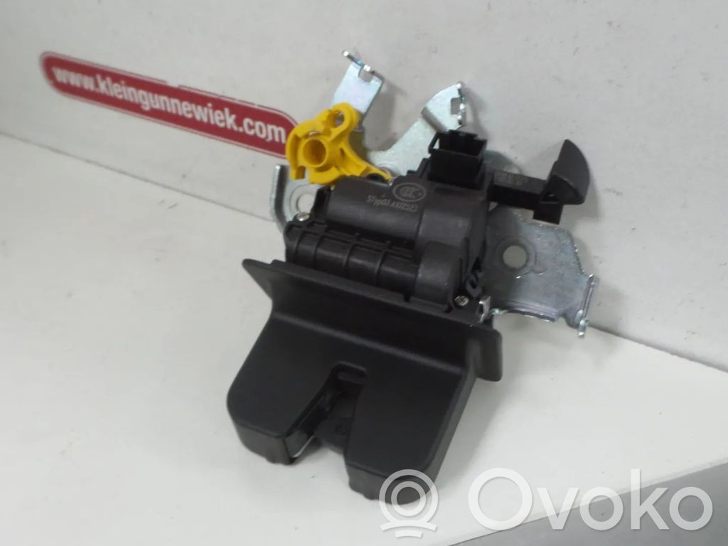 Audi A8 S8 D5 Tailgate/trunk/boot lock/catch/latch 