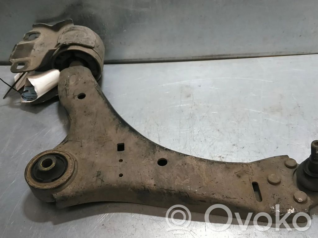 Ford S-MAX Priekinė svirtis 