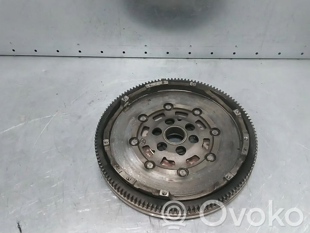 Audi A3 S3 8V Vauhtipyörä 