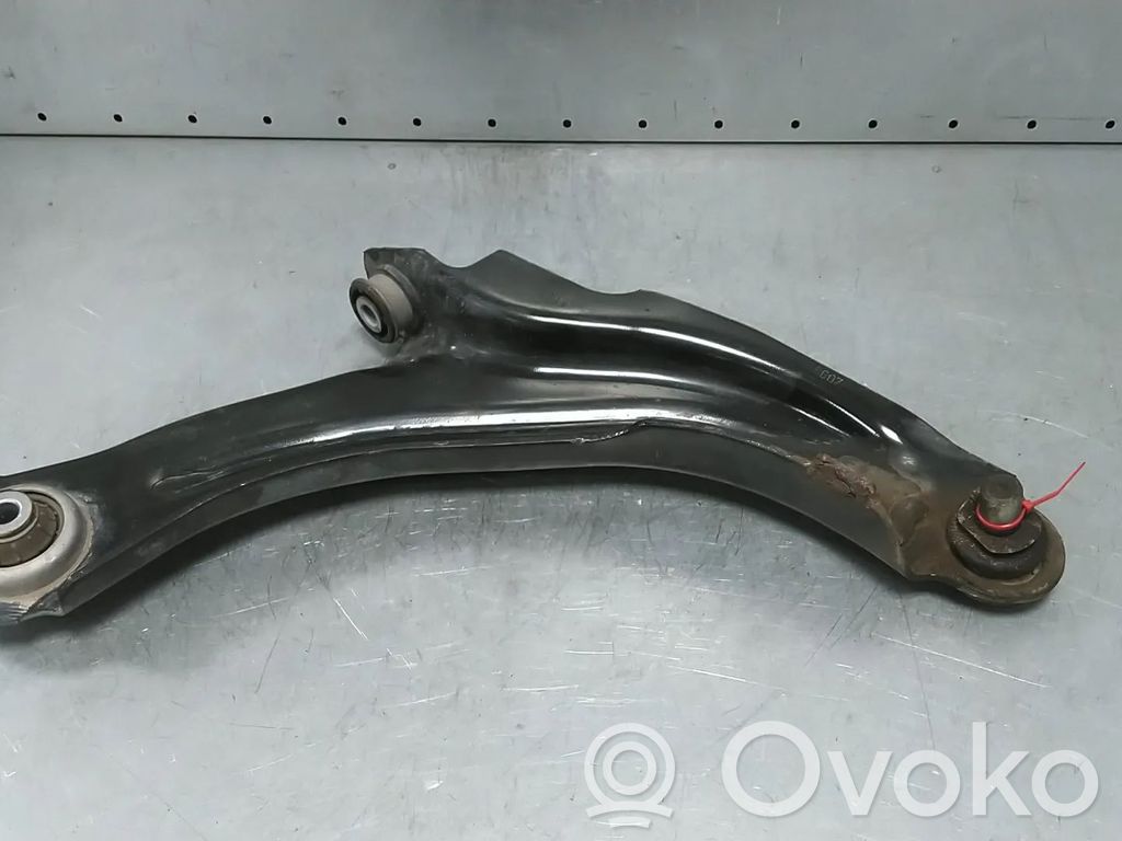 Renault Zoe Querlenker Achsschenkel vorne 