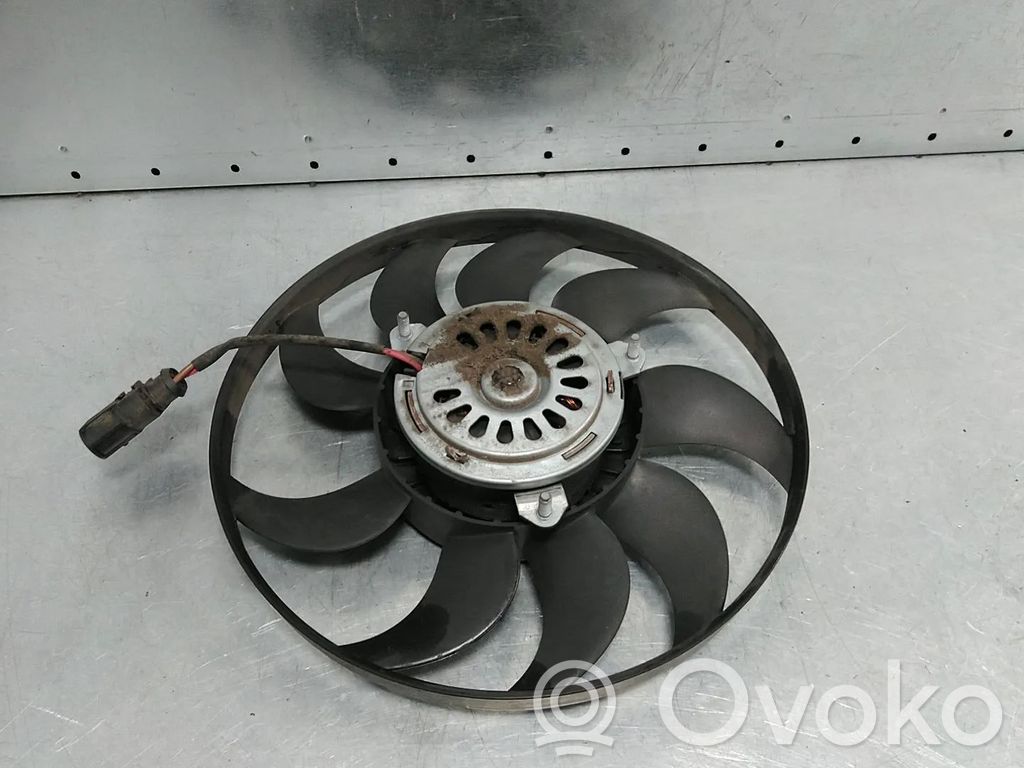 Volkswagen Touran II Convogliatore ventilatore raffreddamento del radiatore
