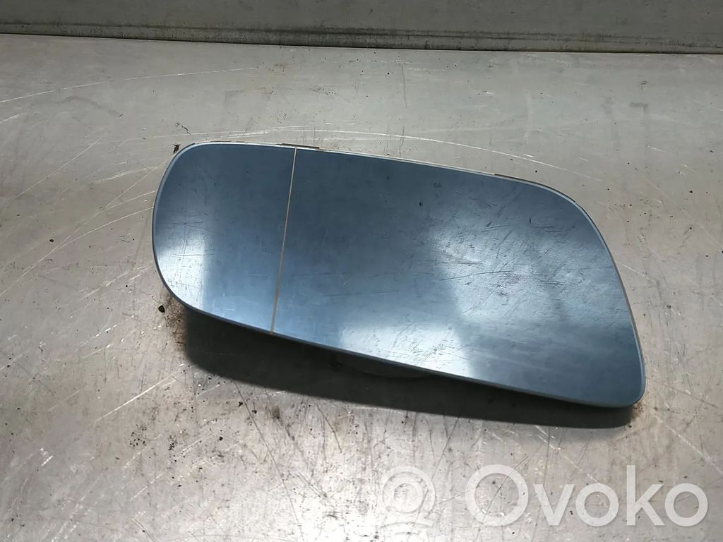 Volkswagen Golf IV Wkład lusterka drzwi przednich 