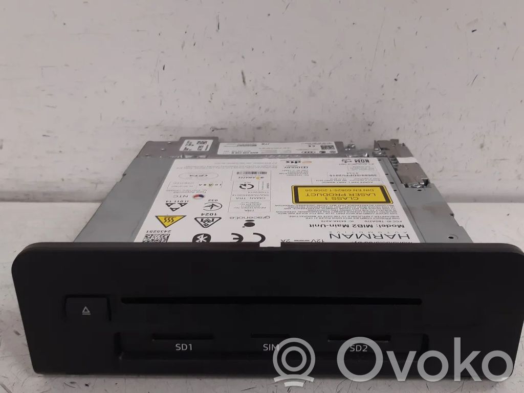 Unidad central de control multimedia   8W0035036B