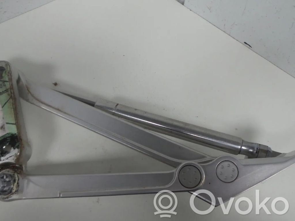 Tailgate hinge   3D5827550C,3D5827302Q