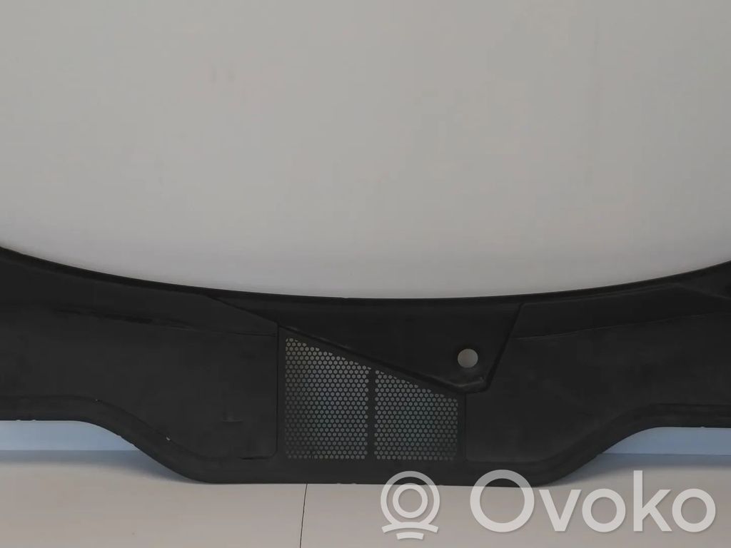 Audi e-tron Wiper trim 