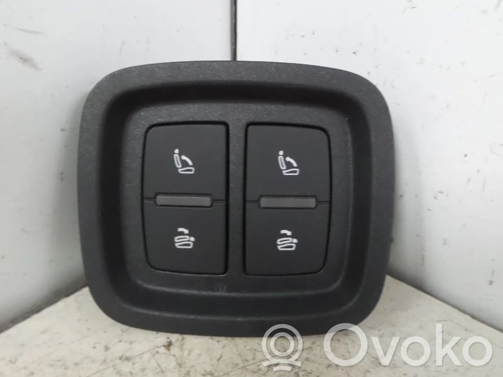 Audi Q7 4M Altra parte interiore 