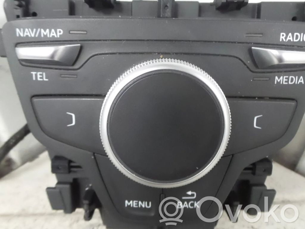 Audi A4 S4 B9 Otros repuestos del interior 