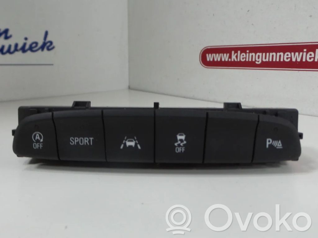 Vauxhall Astra K Other interior part 