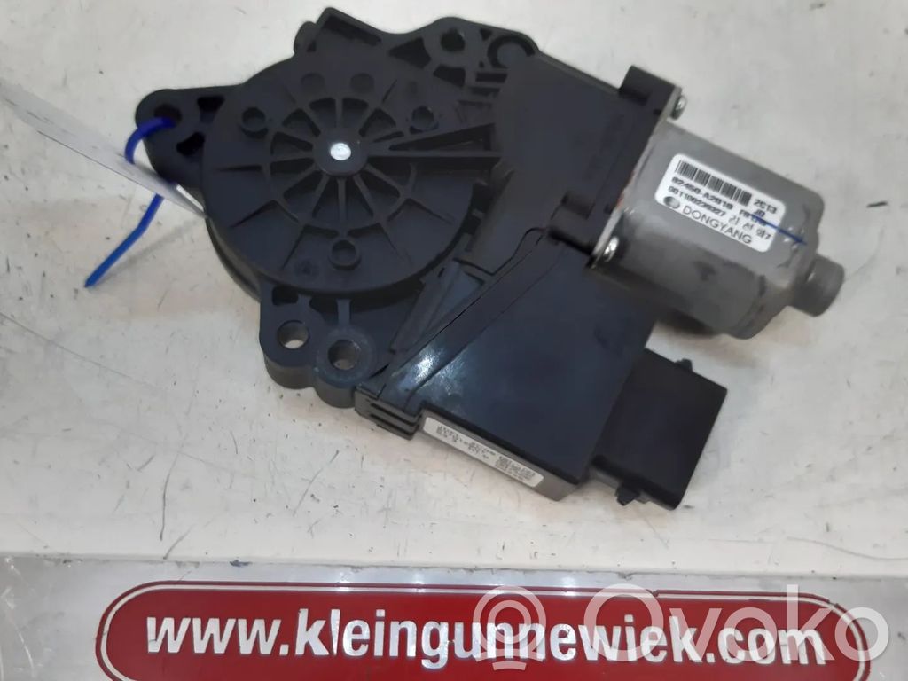 KIA Ceed Motorino alzacristalli della portiera anteriore