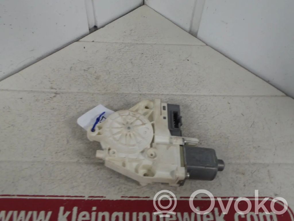 Peugeot 407 Motorino alzacristalli della portiera anteriore 