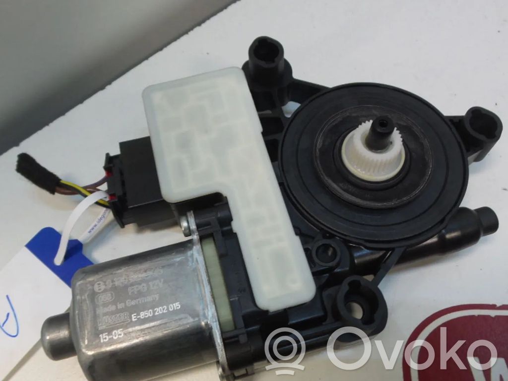 Seat Leon (5F) Motorino alzacristalli della portiera anteriore 