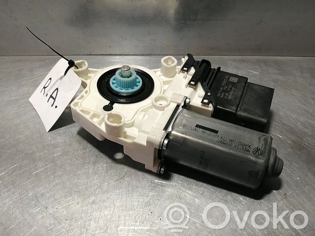 Volkswagen PASSAT B6 Motor macara geam ușă față 