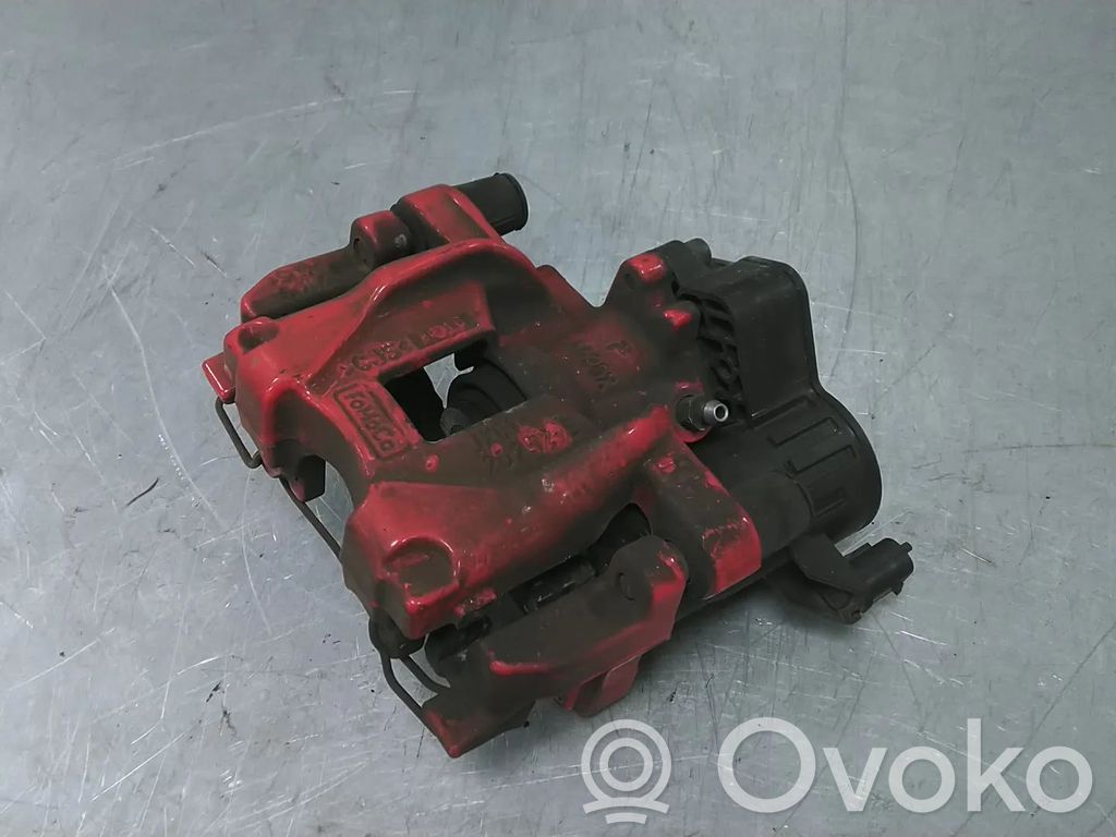 Ford Focus Задний суппорт 