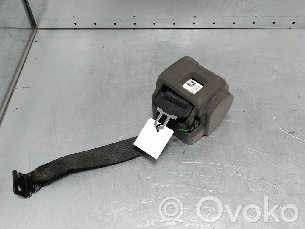 BMW 2 F22 F23 Cinturón trasero 