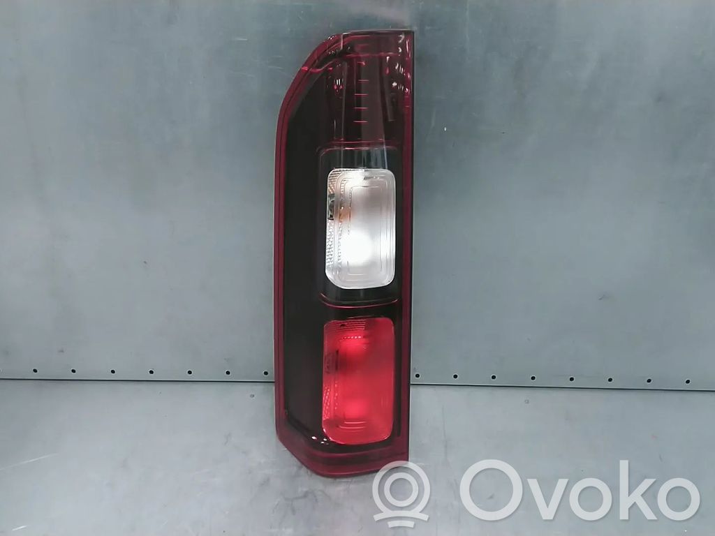 Renault Trafic III (X82) Luci posteriori
