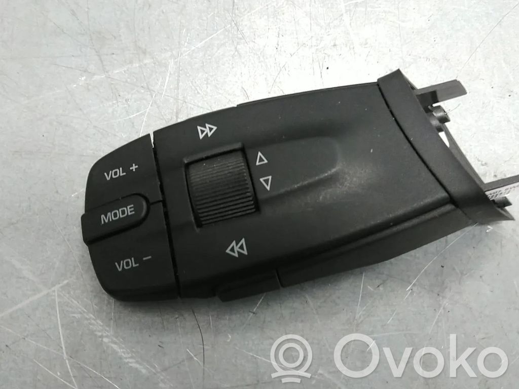 Seat Ibiza IV (6J,6P) Altra parte interiore