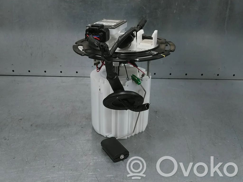 KIA Niro Bomba interna de combustible 