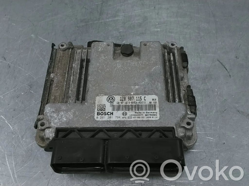 Skoda Octavia Mk2 (1Z) Engine control unit/module 