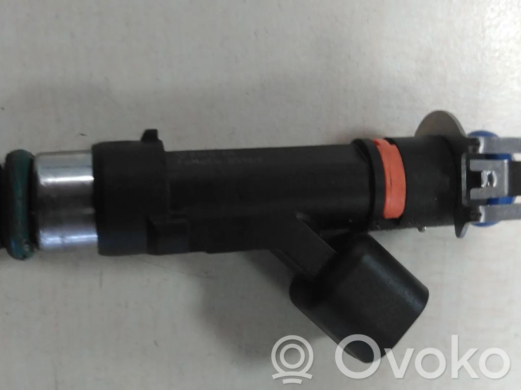 Inyector de combustible   0280158179,8S4G9F593AA,UADA