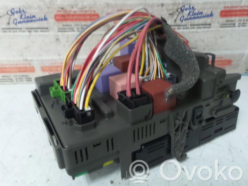 Renault Laguna II Fuse module 