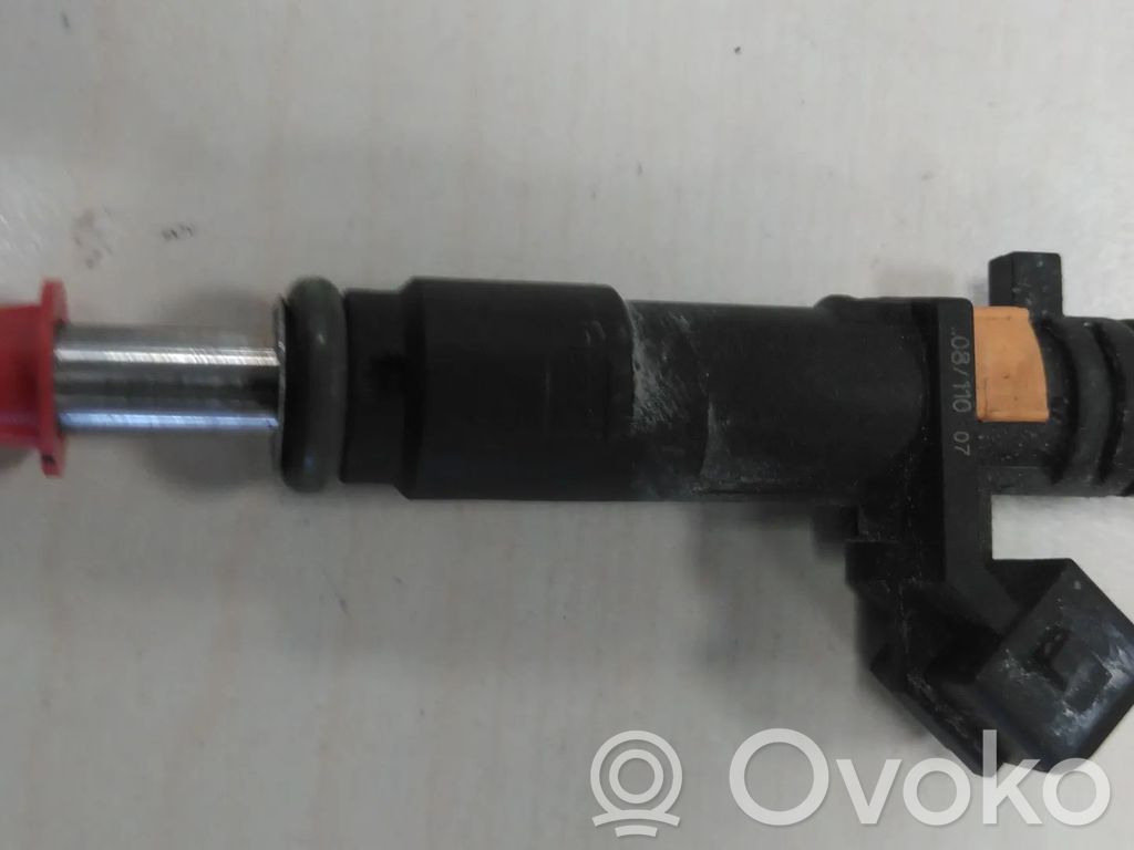 Opel Insignia A Inyector de combustible 