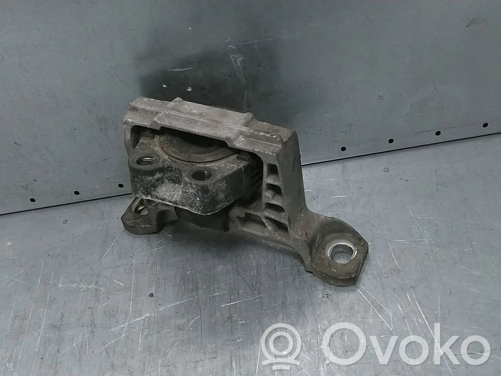 Ford Transit -  Tourneo Connect Engine mount bracket 