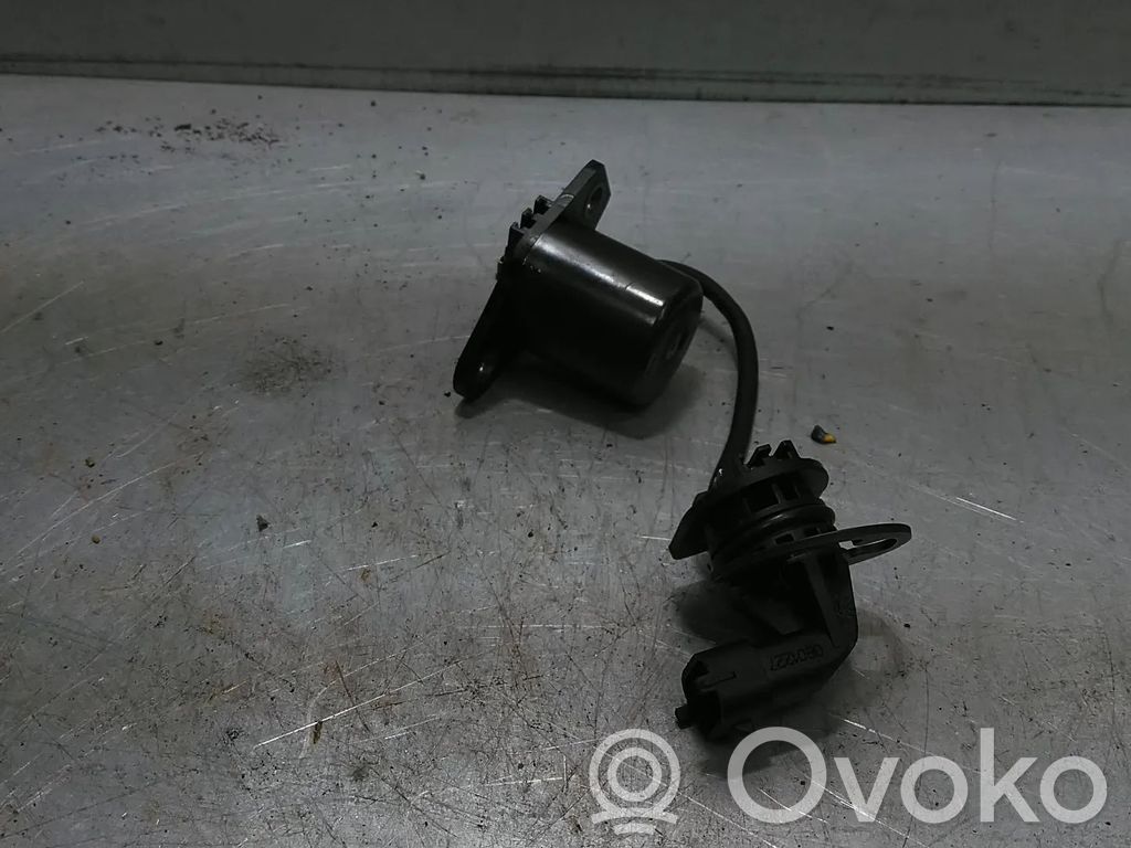 Opel Zafira B Sensor 