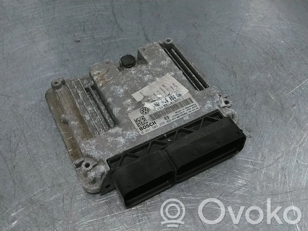 Volkswagen Eos Variklio valdymo blokas 