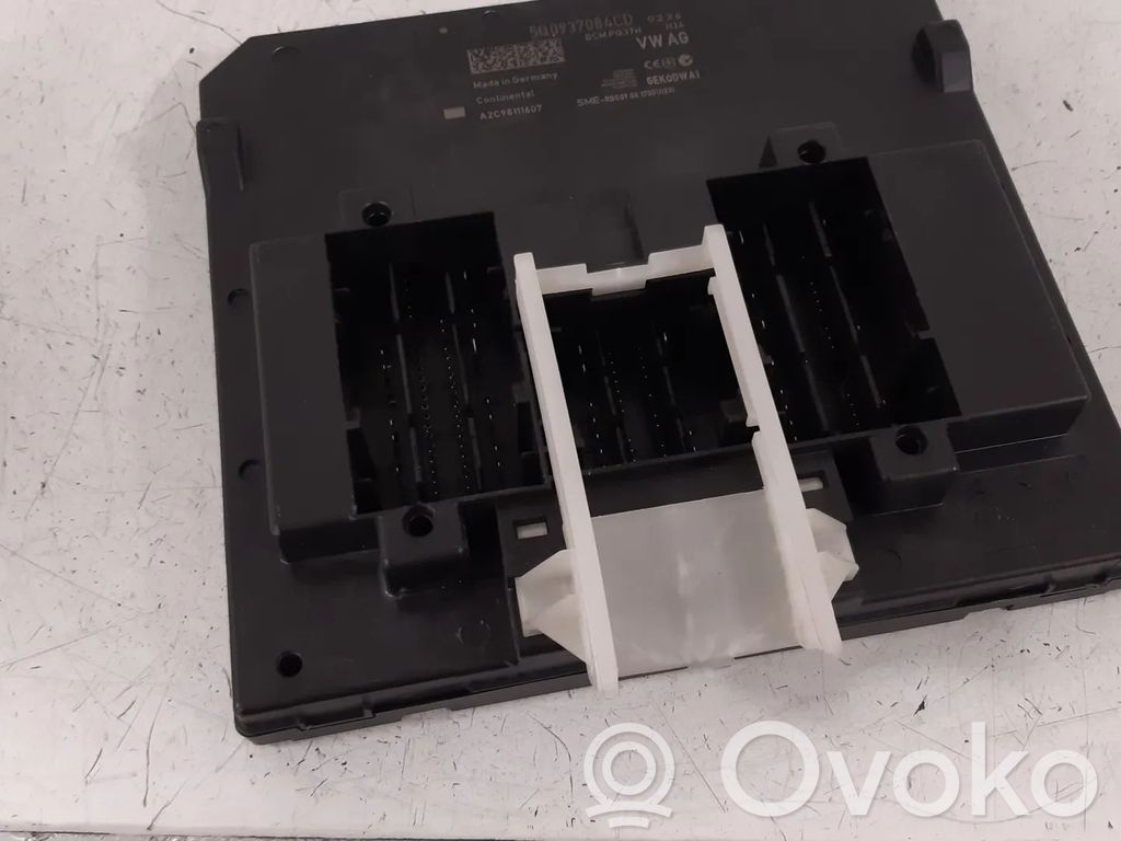 Skoda Superb B8 (3V) BSM Control unit 