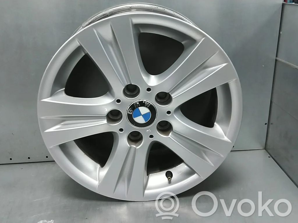BMW 1 E81 E87 R16 -taottu vanne 