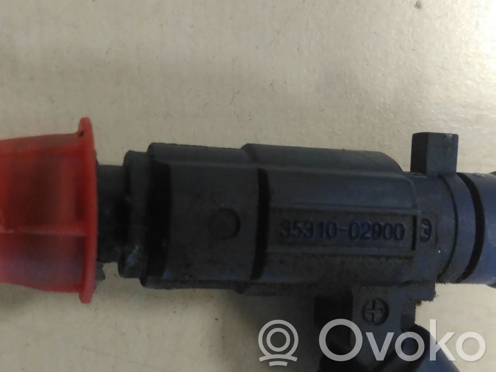 Hyundai i10 Fuel injector 