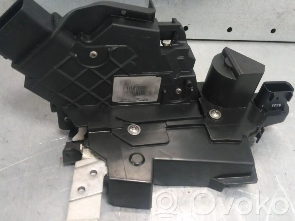 Ford Mondeo MK IV Etuoven lukko 