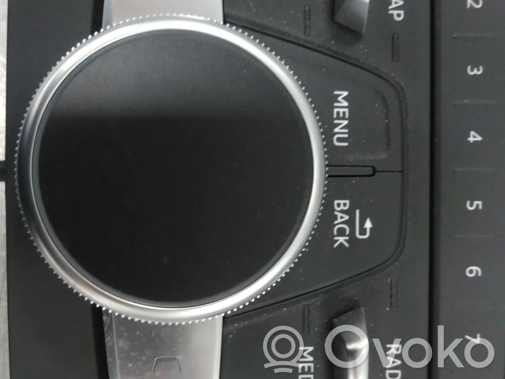 Otros repuestos del interior   8W0919615