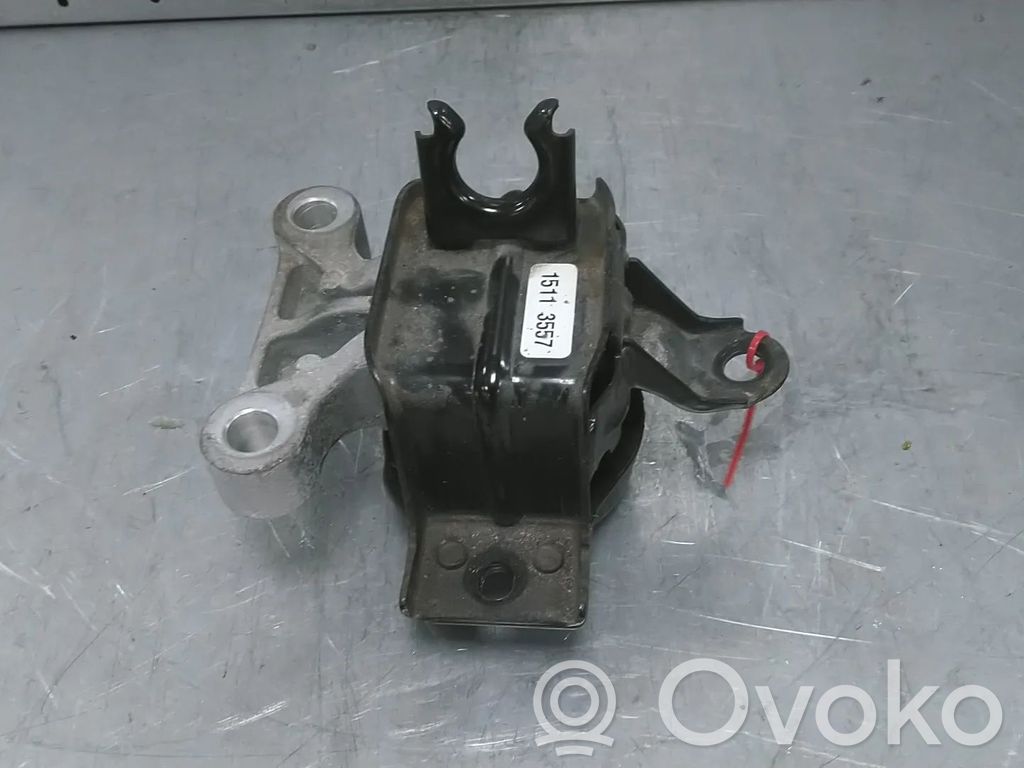 Opel Karl Engine mount bracket 