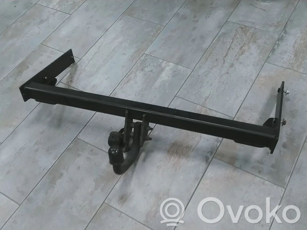 Hak holowniczy / Komplet