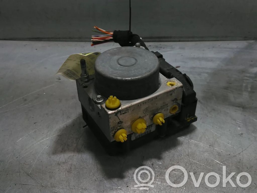 Dacia Sandero ABS Pump 